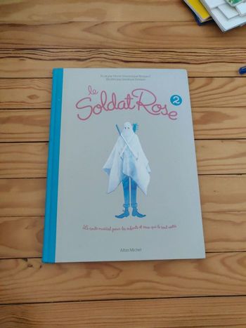 Livre le soldat rose 2
