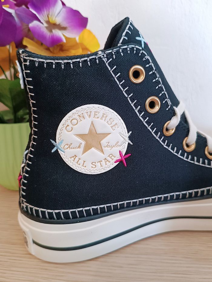 Converse plateforme et broderies - photo numéro 4