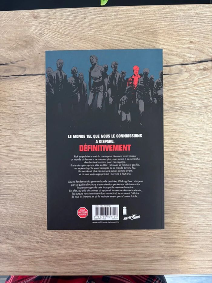 BD The Walking Dead - photo numéro 2