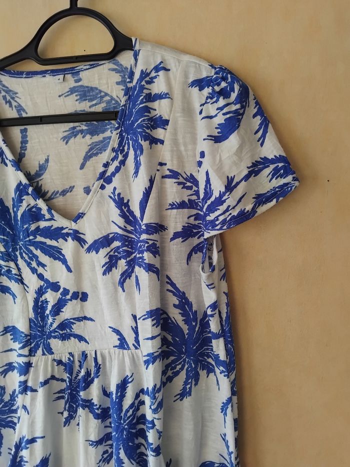 Robe motif fleur bleu - photo numéro 3