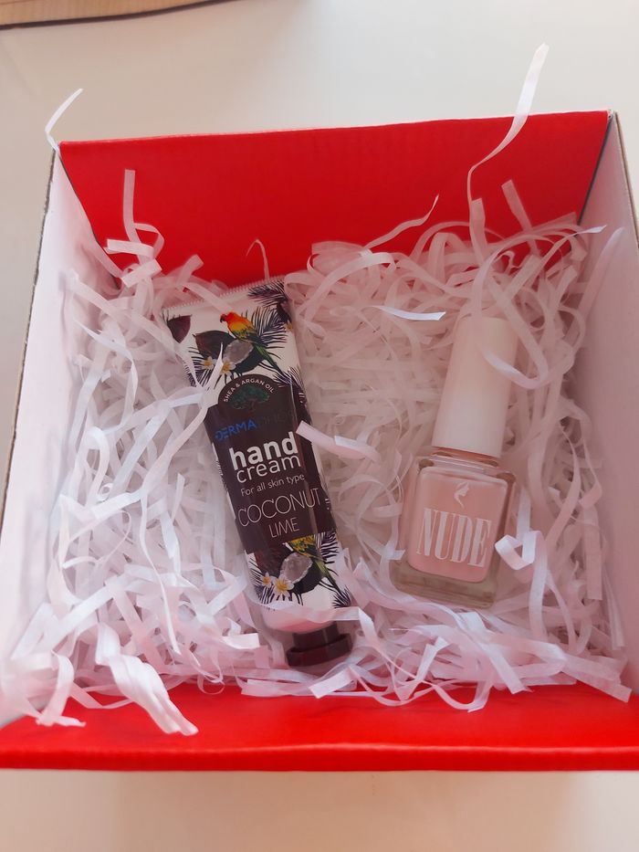 Box beauté des mains - photo numéro 2