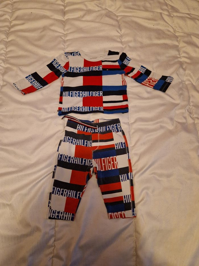 Ensemble tommy hilfiger