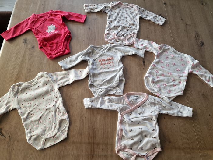 Lot de 6 bodys 3 mois