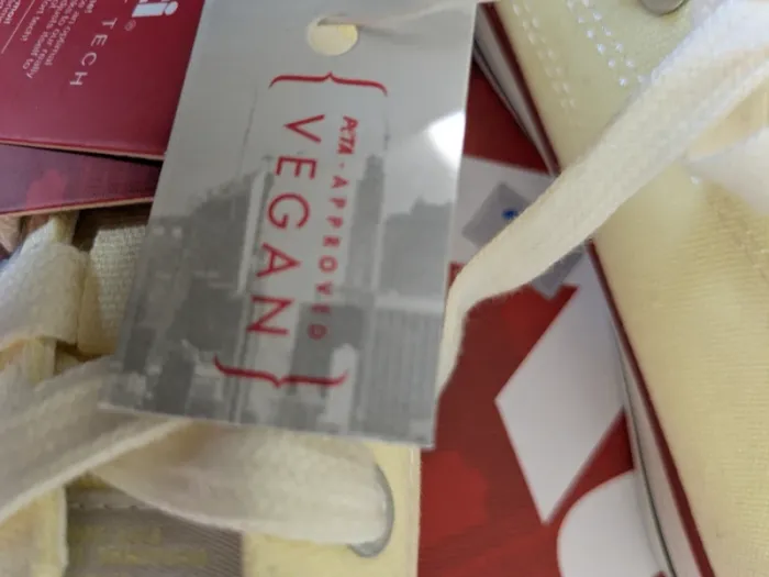 Basket jaune fille .vegan Taille 33 - photo numéro 2