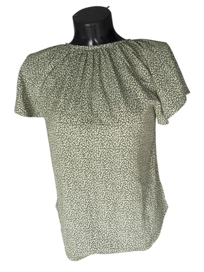 Blouse verte à motifs – Taille L - photo numéro 2