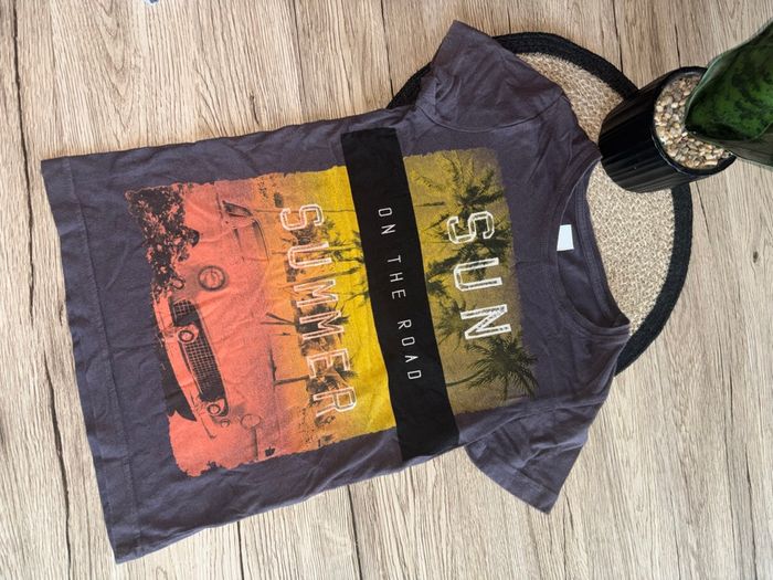 T-shirt 8ans