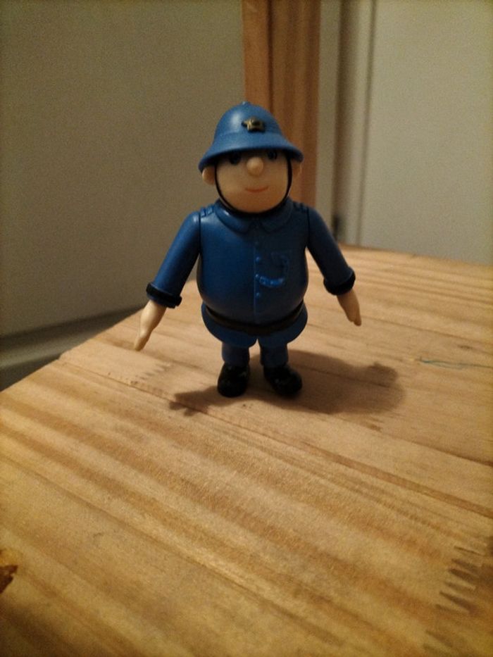 Figurine Oui oui 2009