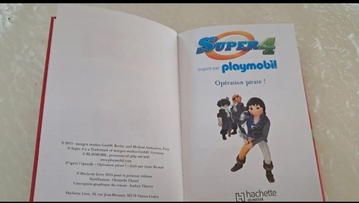 Livre enfant Super 4 Playmobil - photo numéro 3