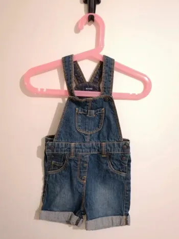 Salopette short en jean kiabi 12 mois