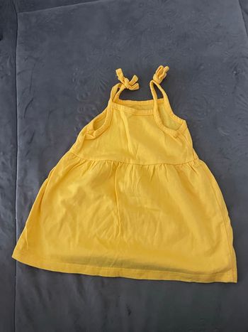 Robe à bretelle