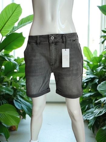 Short gris chino 38