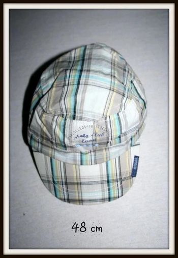 Casquette à carreaux 48cm