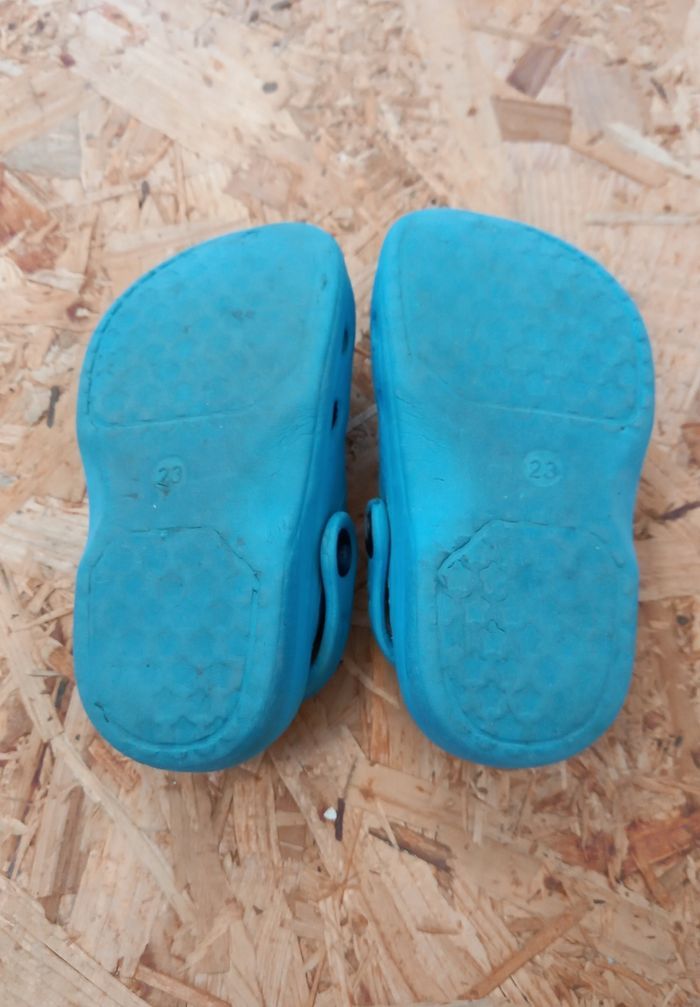 Crocs 23 - photo numéro 4