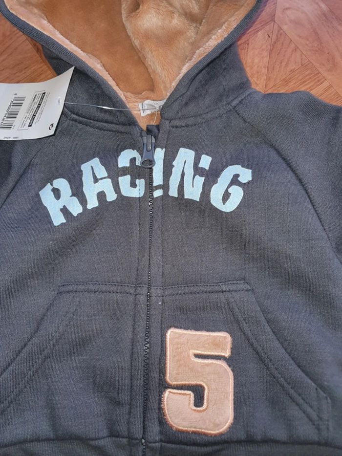 Gilet 9mois neuf - photo numéro 2