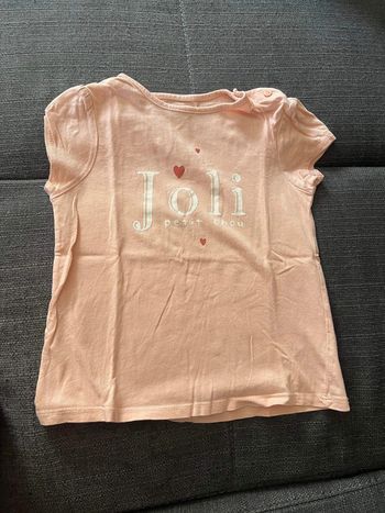 T short rose