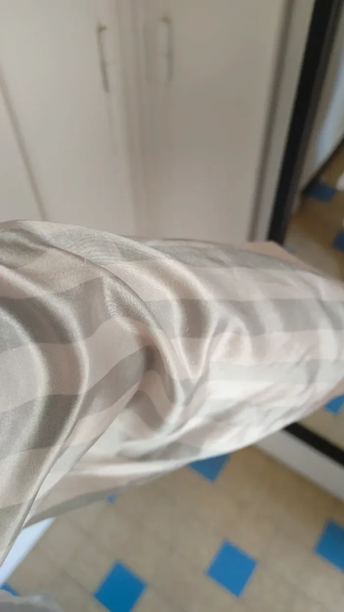 Robe de chambre vintage rose gris clair irisé léger élégant ceinture - photo numéro 6