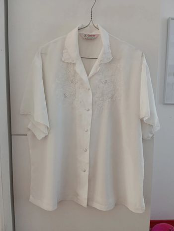 Chemise brodée Vintage Daffodil taille 46 estimée