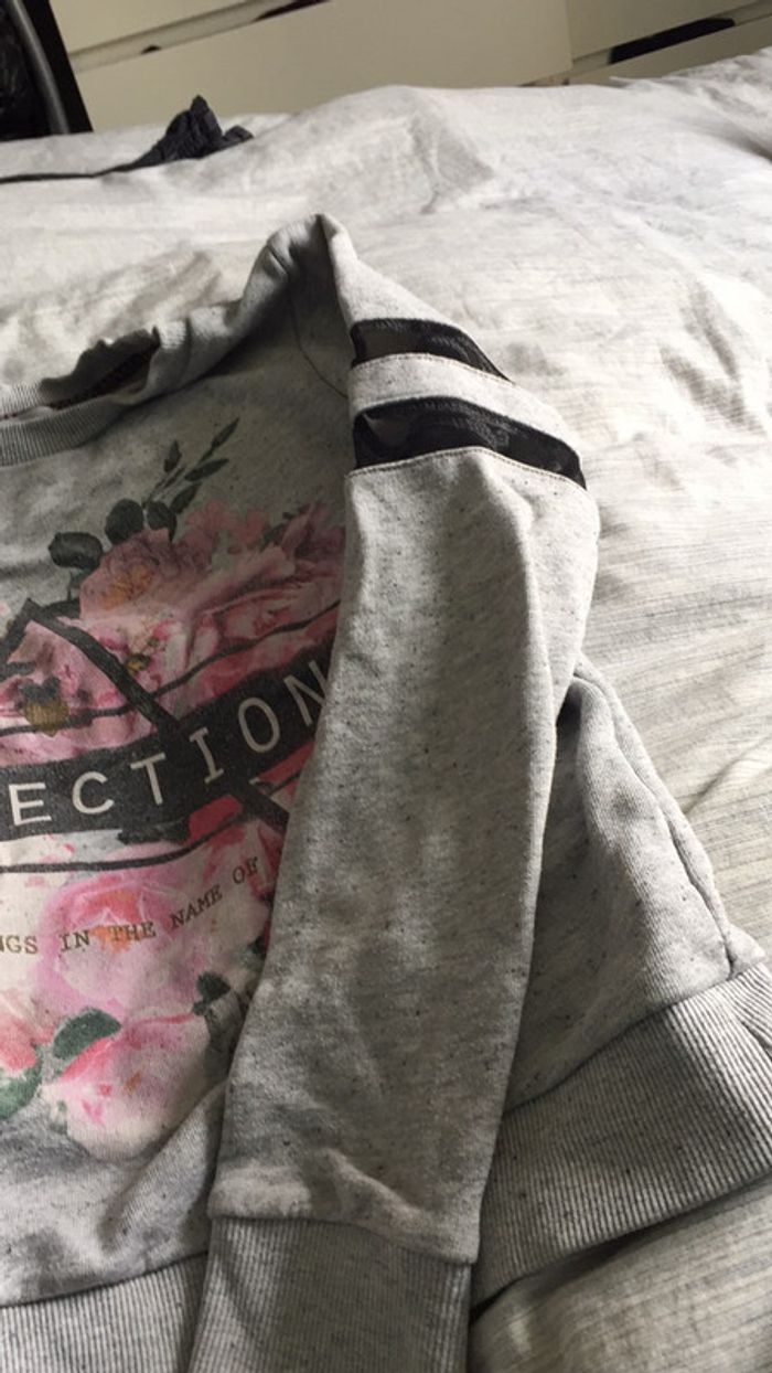 SWEAT - photo numéro 3