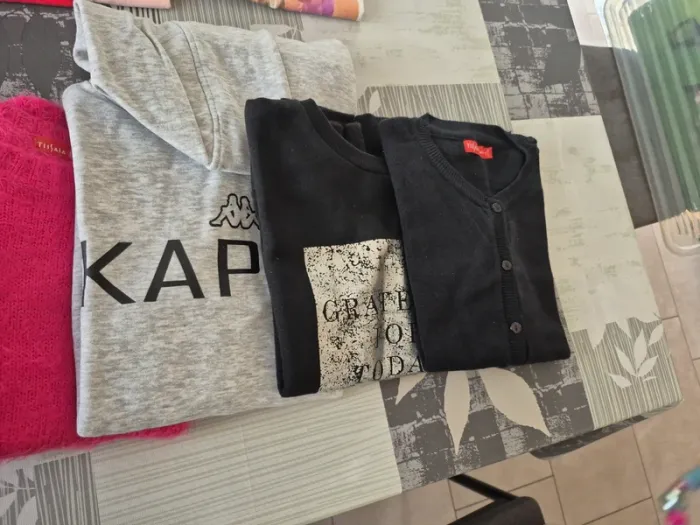 Gros lot vêtements 8/10 ans - photo numéro 9