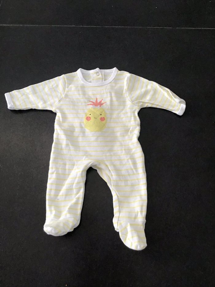 Lot pyjamas légers garçon en naissance taille 50cm - photo numéro 2