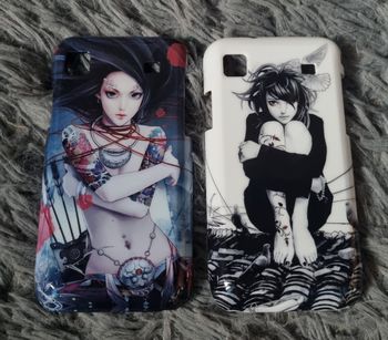 Lot 2 coques de téléphone neuf