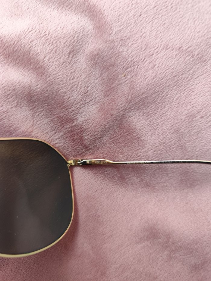 Lunettes de soleil Dolce & Gabbana - photo numéro 4