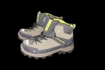 Chaussures neuve de randonnée Quechua 38 neuve