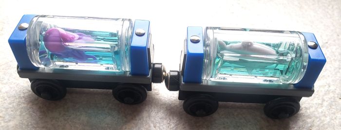 Locomotive et wagons - photo numéro 7