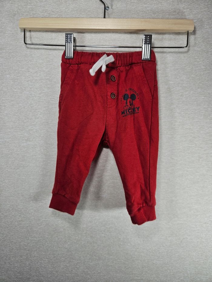 Pantalon de sport Disney  rouge 6mois