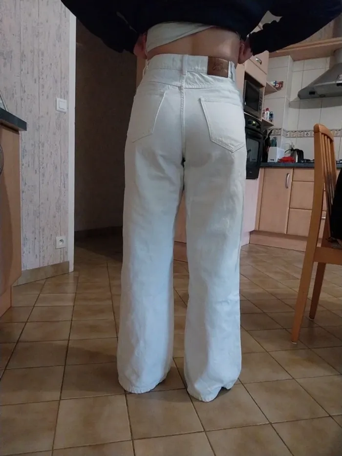 Jeans large T.36 - photo numéro 10