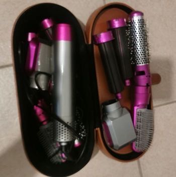 Sèche cheveux 5 en 1
