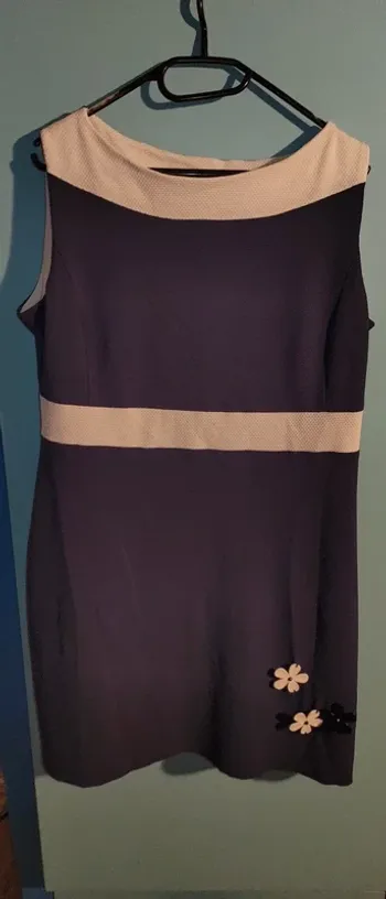 Robe manches courtes