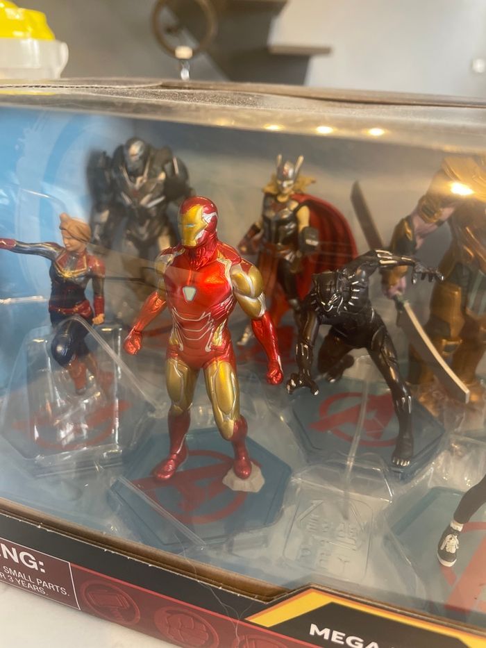 Figurines Marvel Disney - photo numéro 3