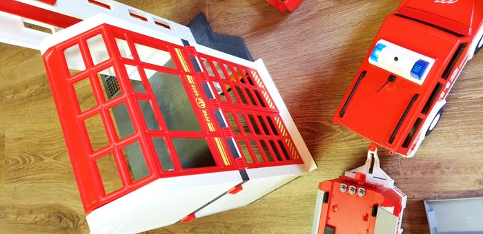 Playmobil - Caserne des pompiers - photo numéro 8