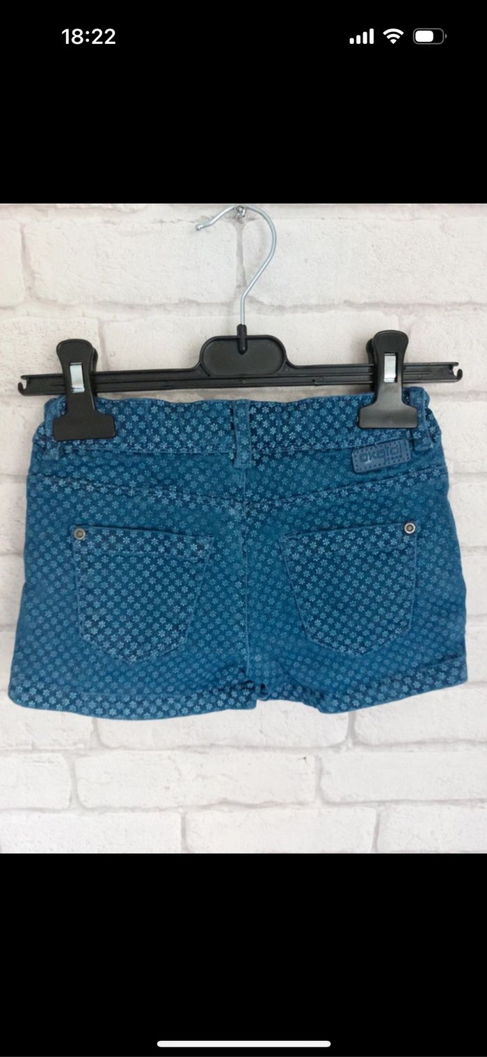 Short Okaidi taille 6 ans - photo numéro 2