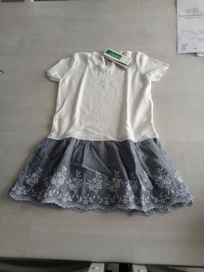 Robe neuve 3 ans