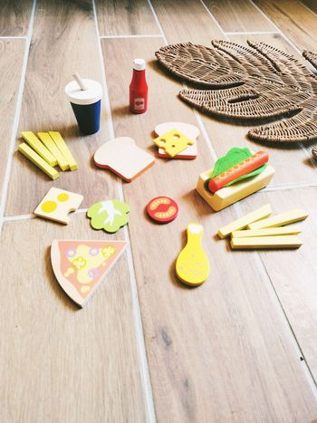 🍟Jeu d'imitation - Dinette en bois fast food hot dog pizza et aliments divers 