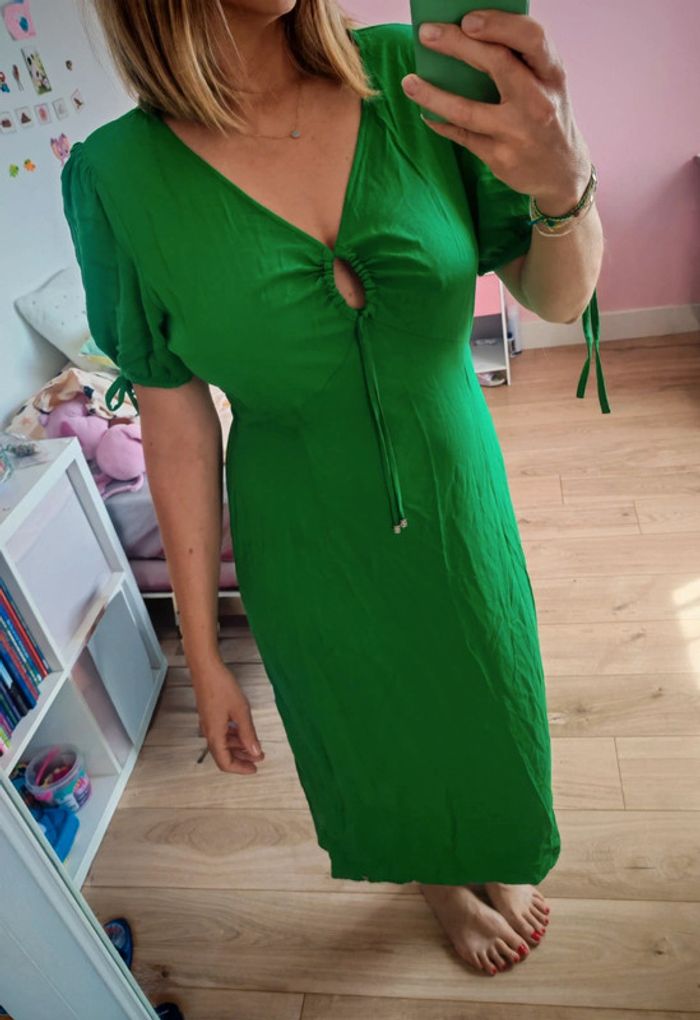 Robe longue Asymétrique les petites bombes verte 42