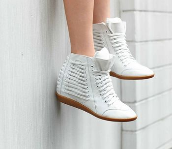 Baskets compensées invisibles Evvie & Herb toute cuir, modèle Nikita,