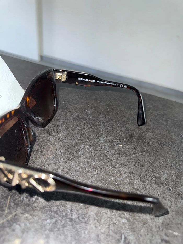 Lunette de soleil michael kors authentique taille xs - photo numéro 3