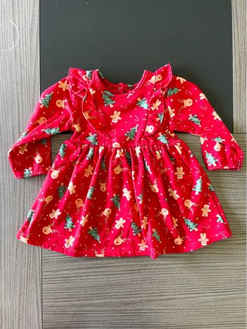 Robe de Noël primark taille 3-6 mois