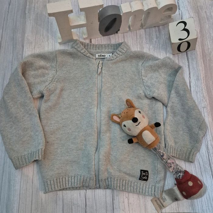 Gilet fin gris taille 3 ans Gémo