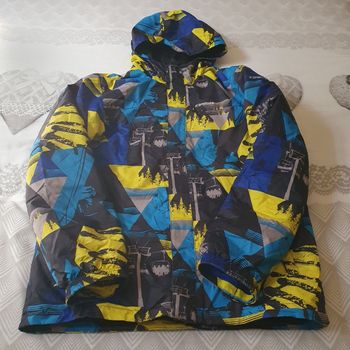 Veste ski icepeak de taille 13/14ans