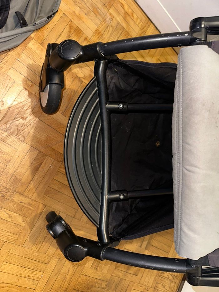 Poussette yoyo 0+ et  6+ - photo numéro 6