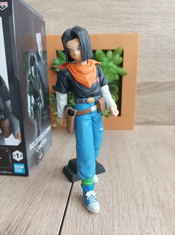 Figurine android C-17 Dragon Ball Z DBZ banpresto solid edge works Bandai Namco