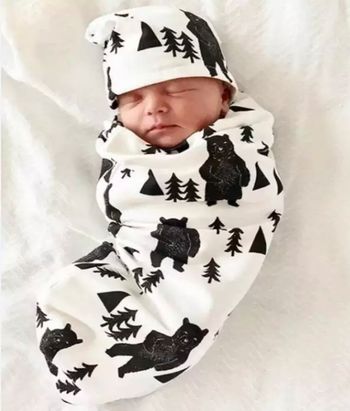 Lot de 2 couvertures / sacs de couchage + bonnet