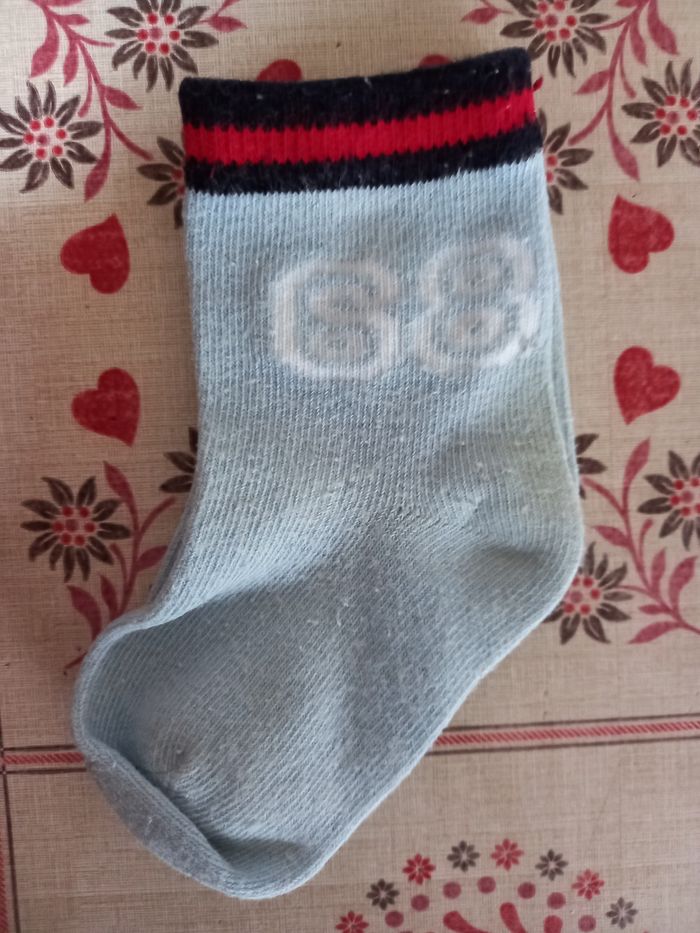 Ensemble pull pantalon chaussettes - photo numéro 2