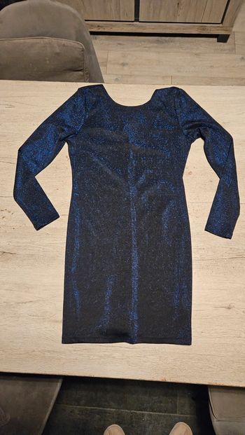 Robe de soirée moulante, bleu électrisue, brillante, H&M Divided, 44, neuve