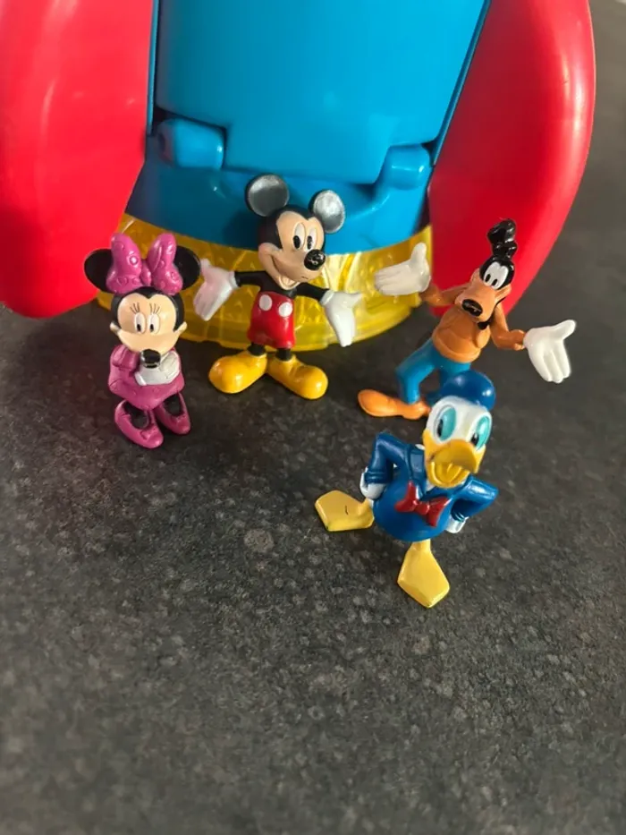 Fusée Mickey et ses personnages - photo numéro 3