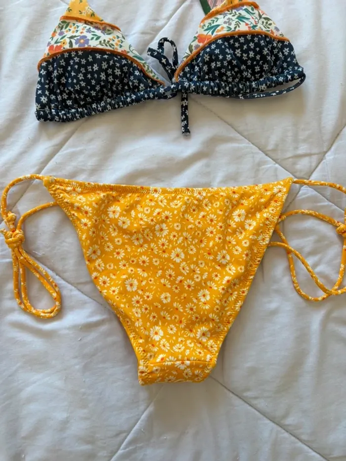 Lot 6 maillots de bain bikini bas et haut motifs multicolores pailleté Penti taille XS/34 neuf - photo numéro 11